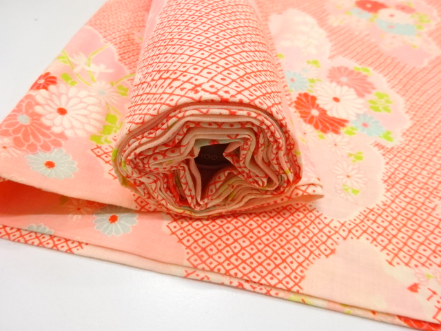  アンティーク　雲に菊模様　長襦袢地反物